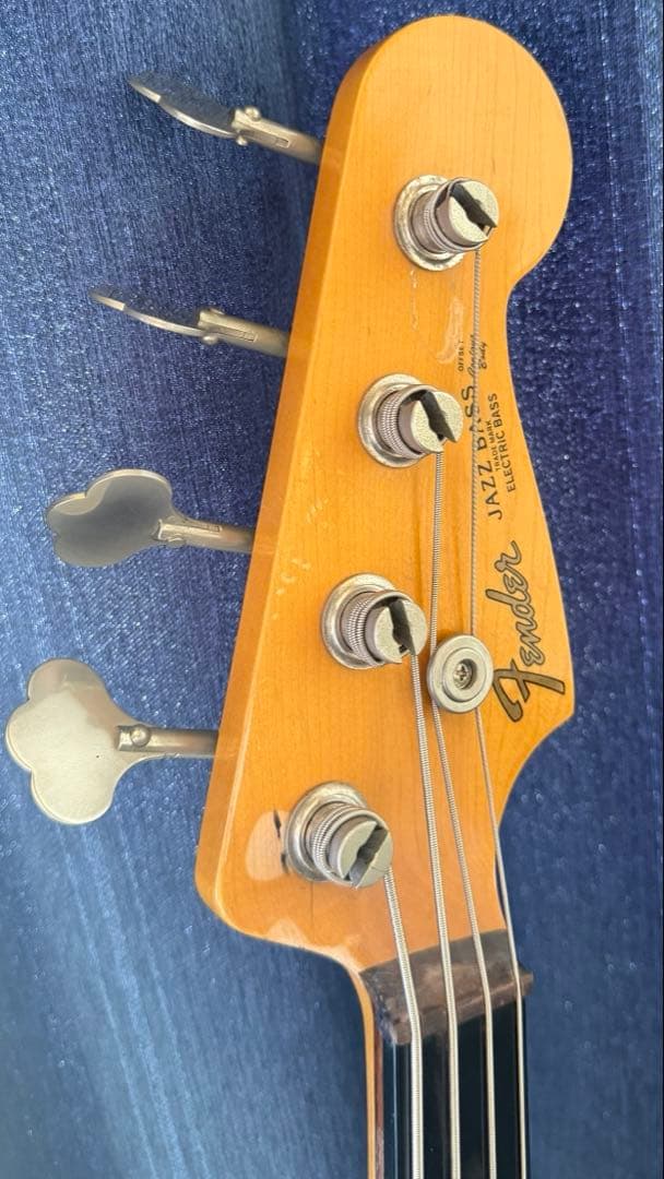 ベース Fender Japan Jazz Bass Made in Japan