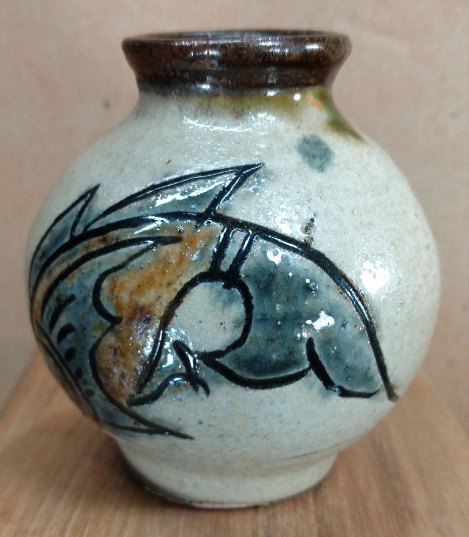 【本物保証】金城次郎 小壷(笑魚2匹) 共箱 壷屋焼 人間国宝 美品 やちむん