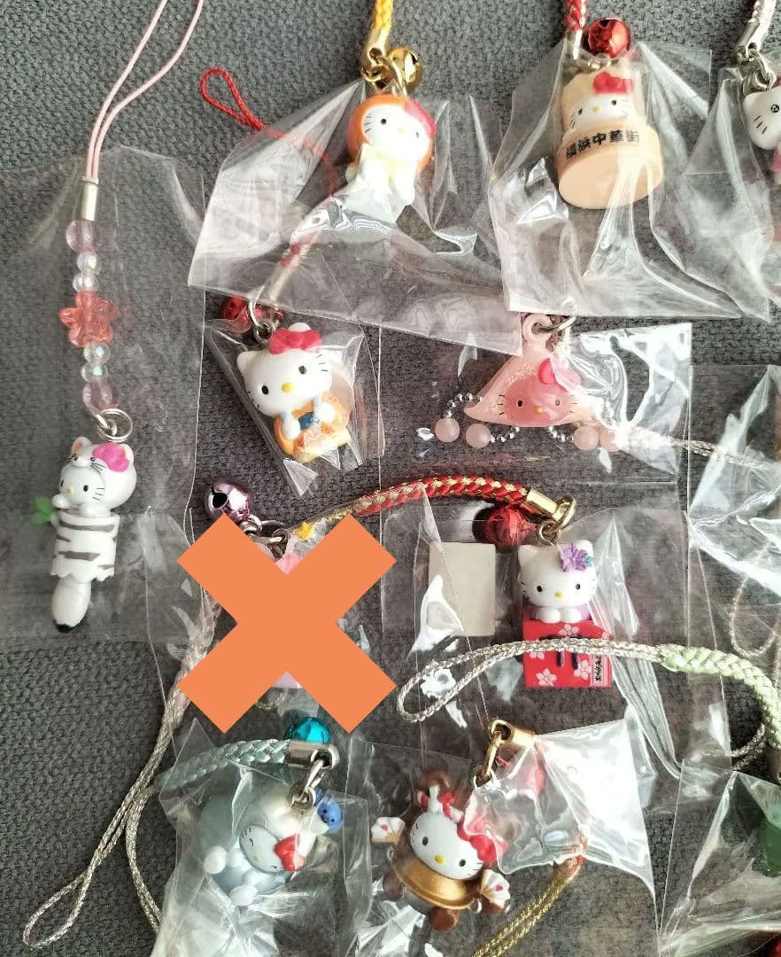 ハローキティ ストラップ 24個セット