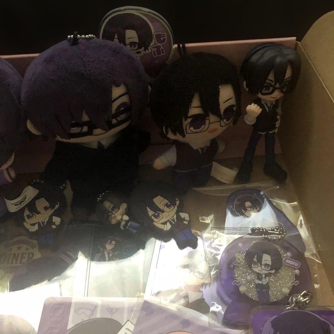 カラフルピーチ　からぴち　もふくん　まとめ売り　アクスタ　キーホルダー　トレカ