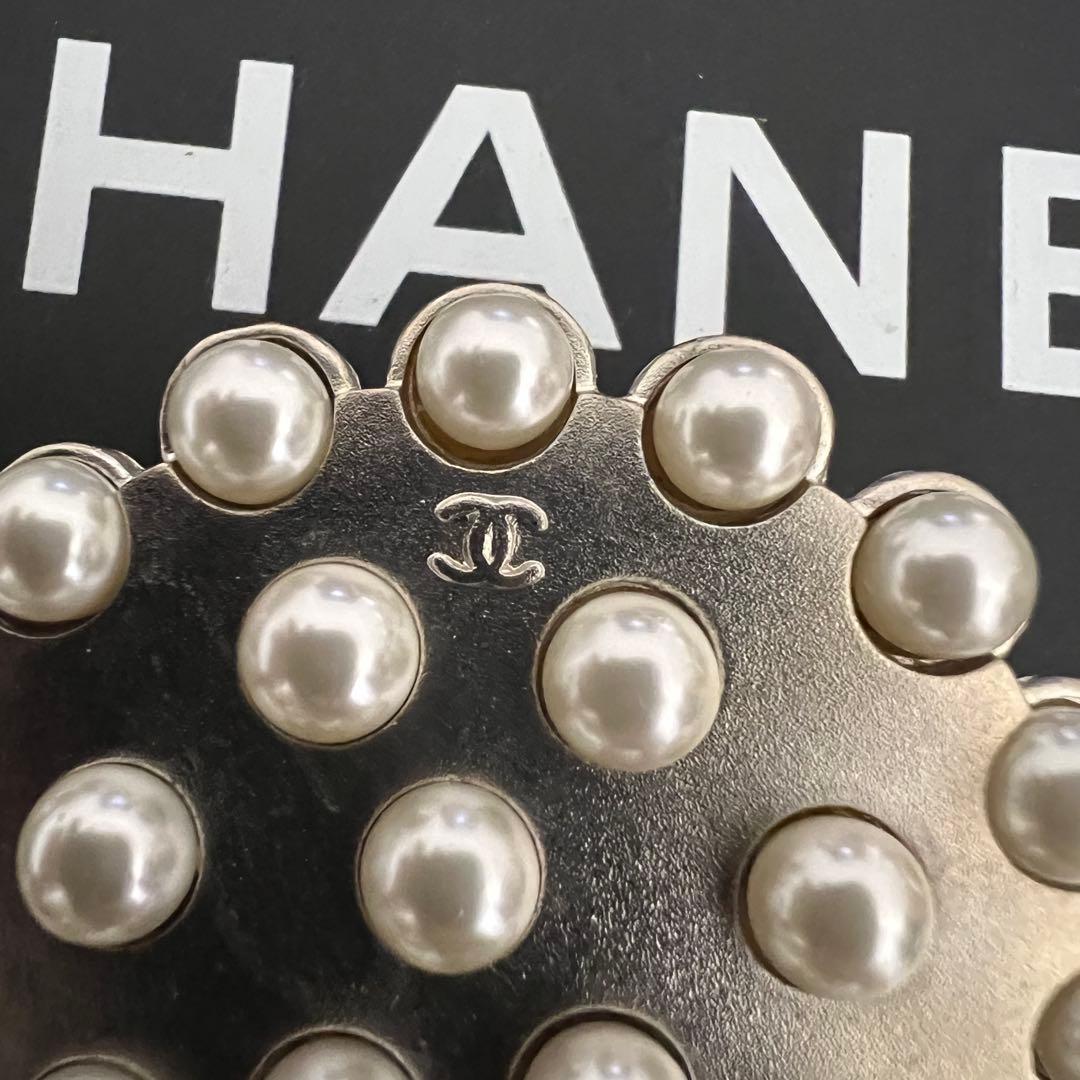 美品✨CHANEL シャネル ブローチ パール ココマーク シルバー 98P