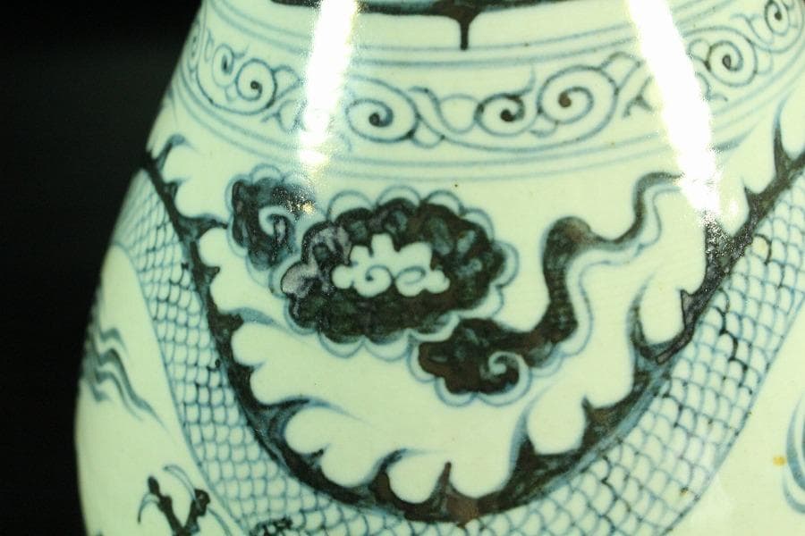 中国美術 青花霊芝雲龍紋 瓶(K-A860)