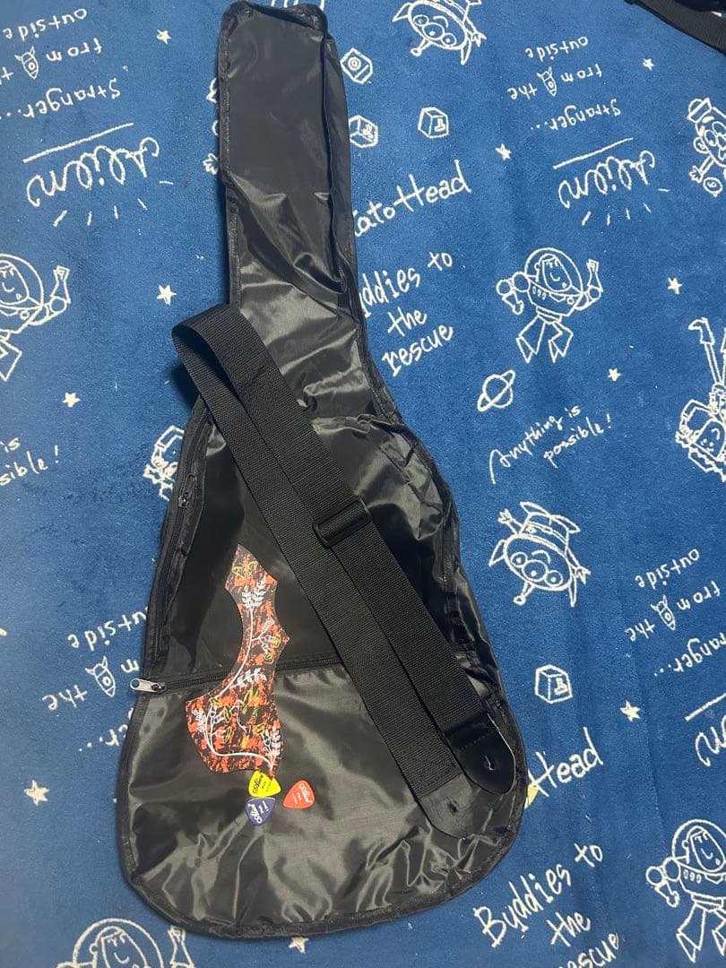 新品特価‼️未使用❣️ブルーburst色　トリプル０size アコースティック‼️