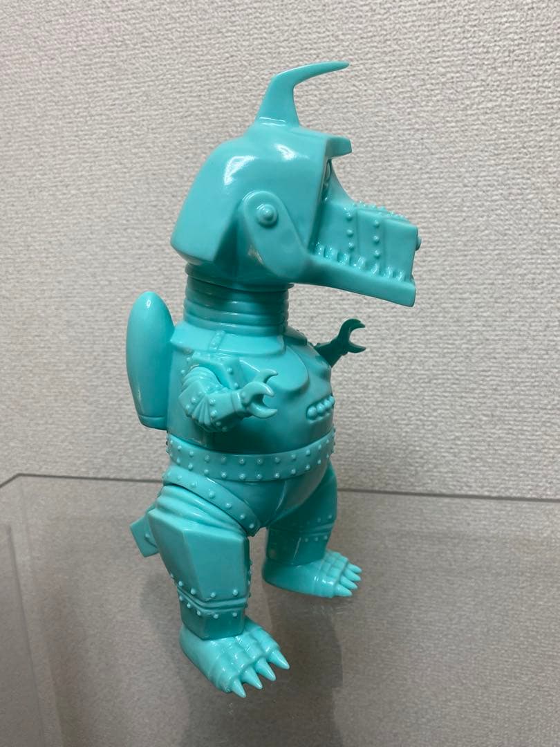 メカチラボ　未塗装　ソフビ