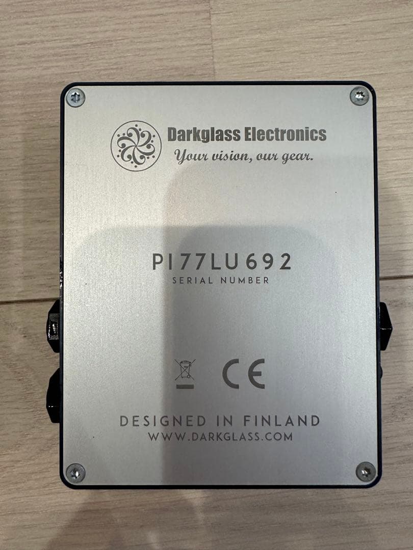 Darkglass ALPHA OMEGA ギターエフェクター