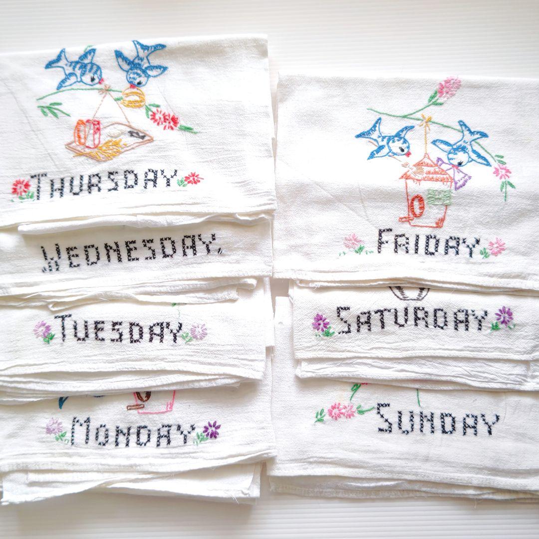 ビンテージ ウィークリークロス ブルーバード リネン 刺繍