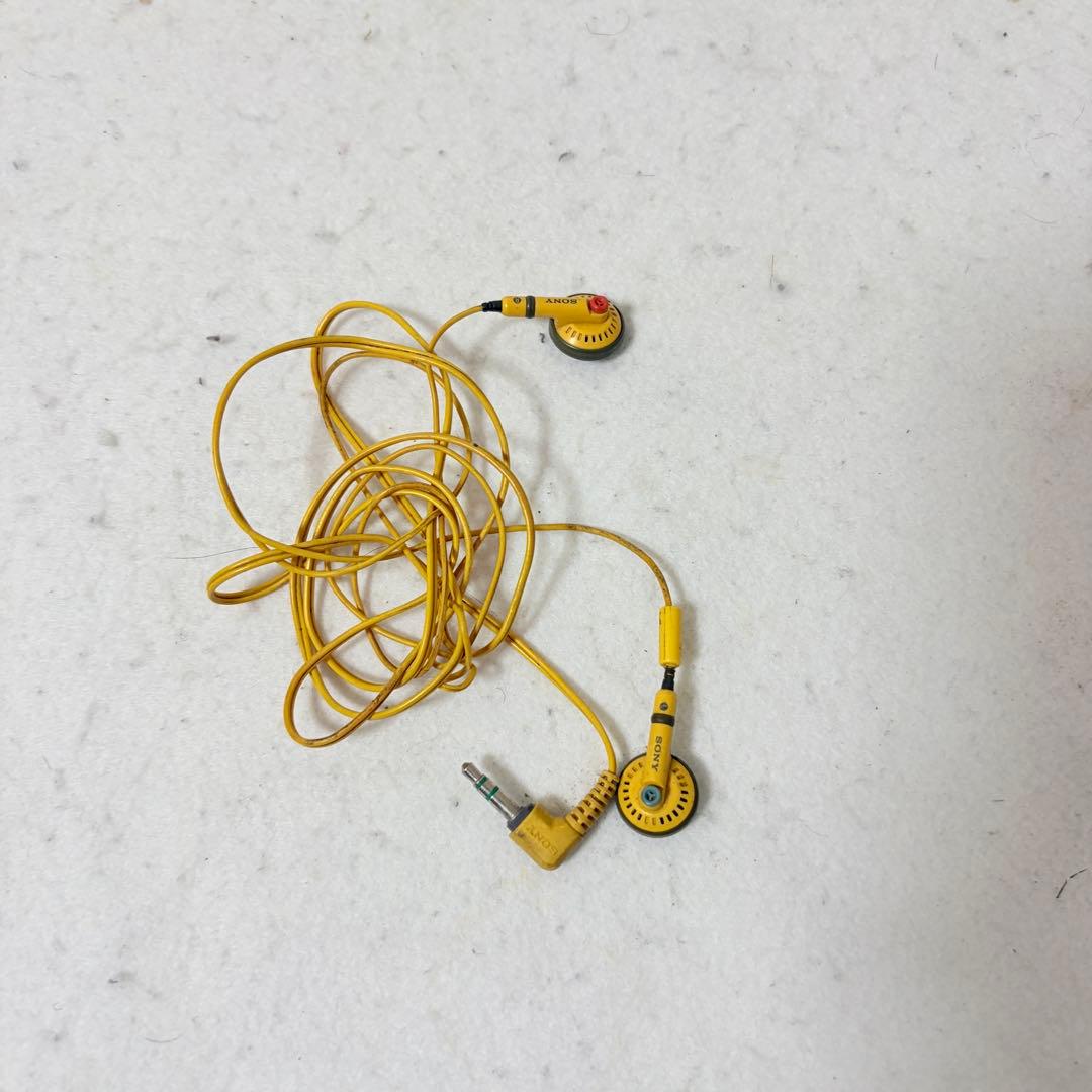 廃盤 SONY カセットウォークマン レジャーツアー WM-F75 ジャンク