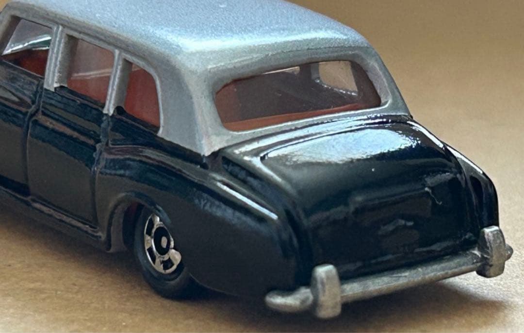 トミカ ロールスロイス ファンタムⅥ イギリスセット