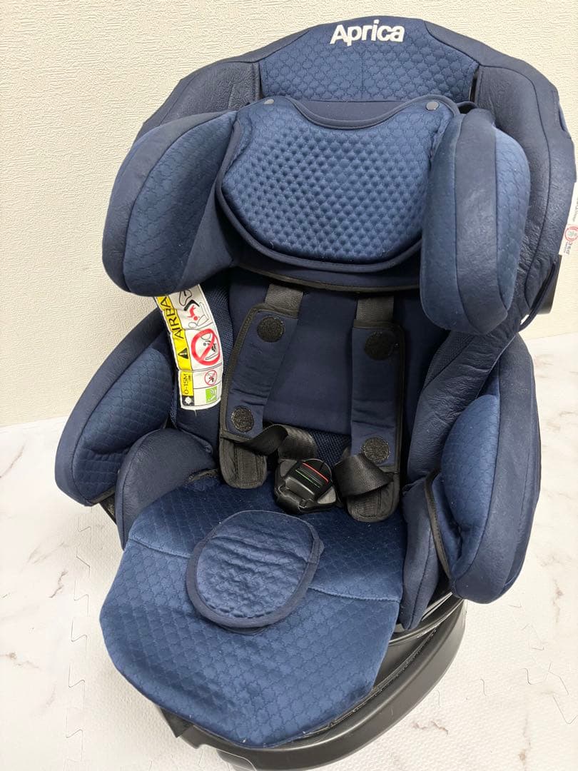 美品アップリカ フラディアグロウ isofix プレミアム360°セーフティ
