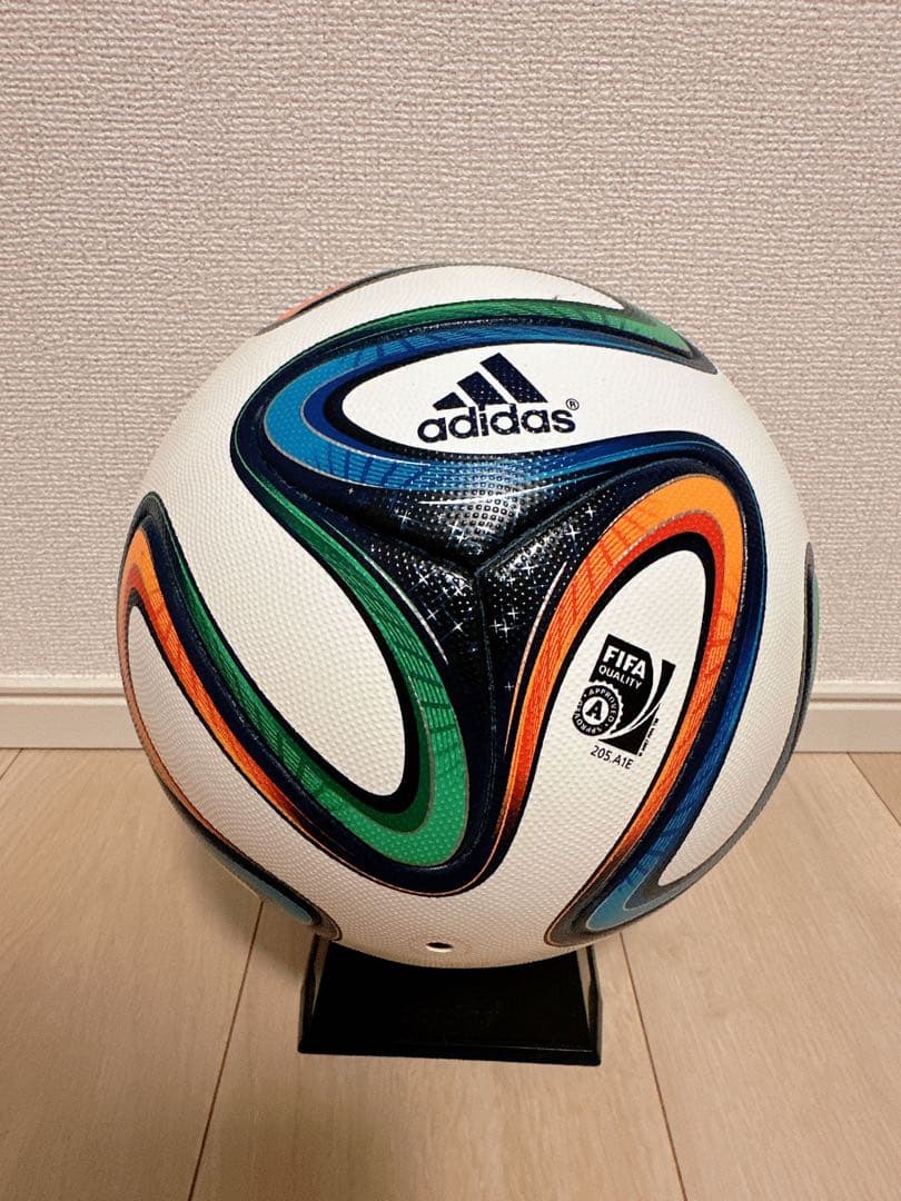 adidas Brazuca 公式試合球