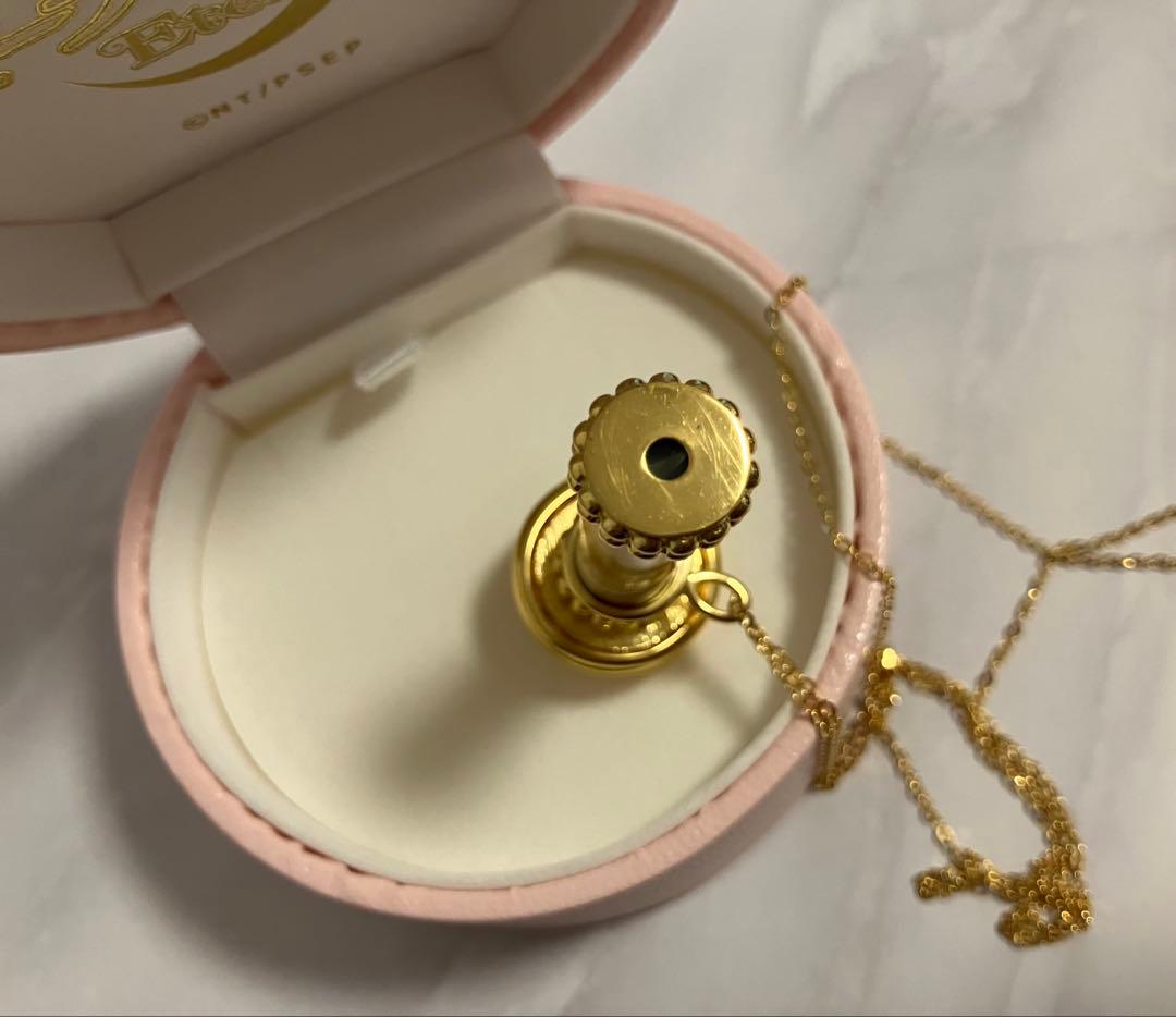 劇場版「美少女戦士セーラームーンEternal」ガラスの万華鏡ペンダント