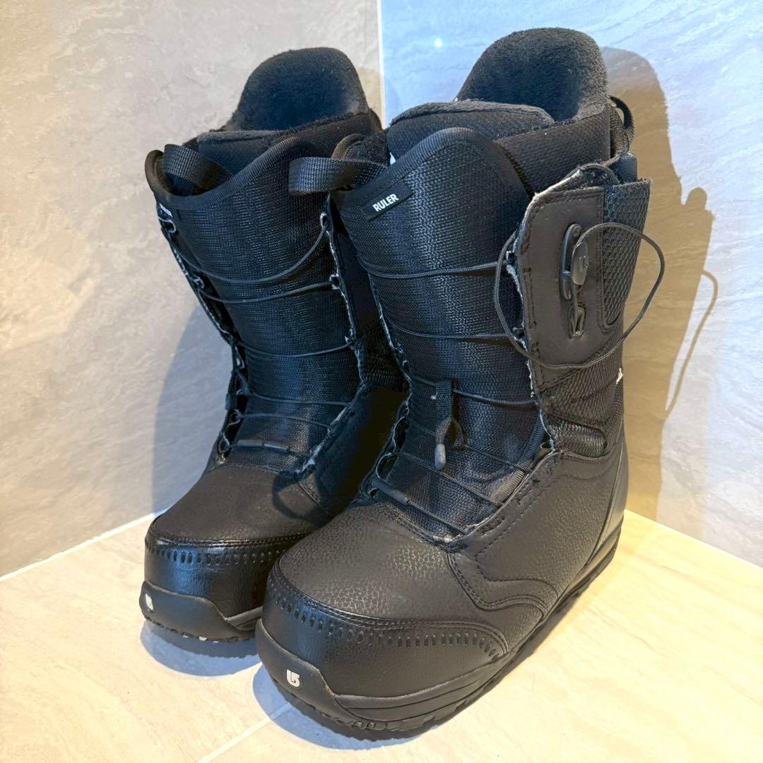 美品 BURTON RULER スノーボードブーツ 25.5cm