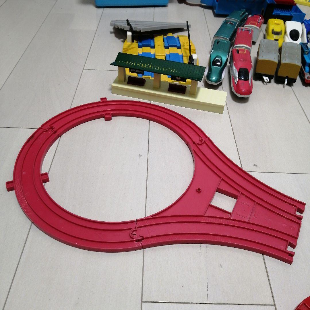 プラレール　まとめ売り　約１００点