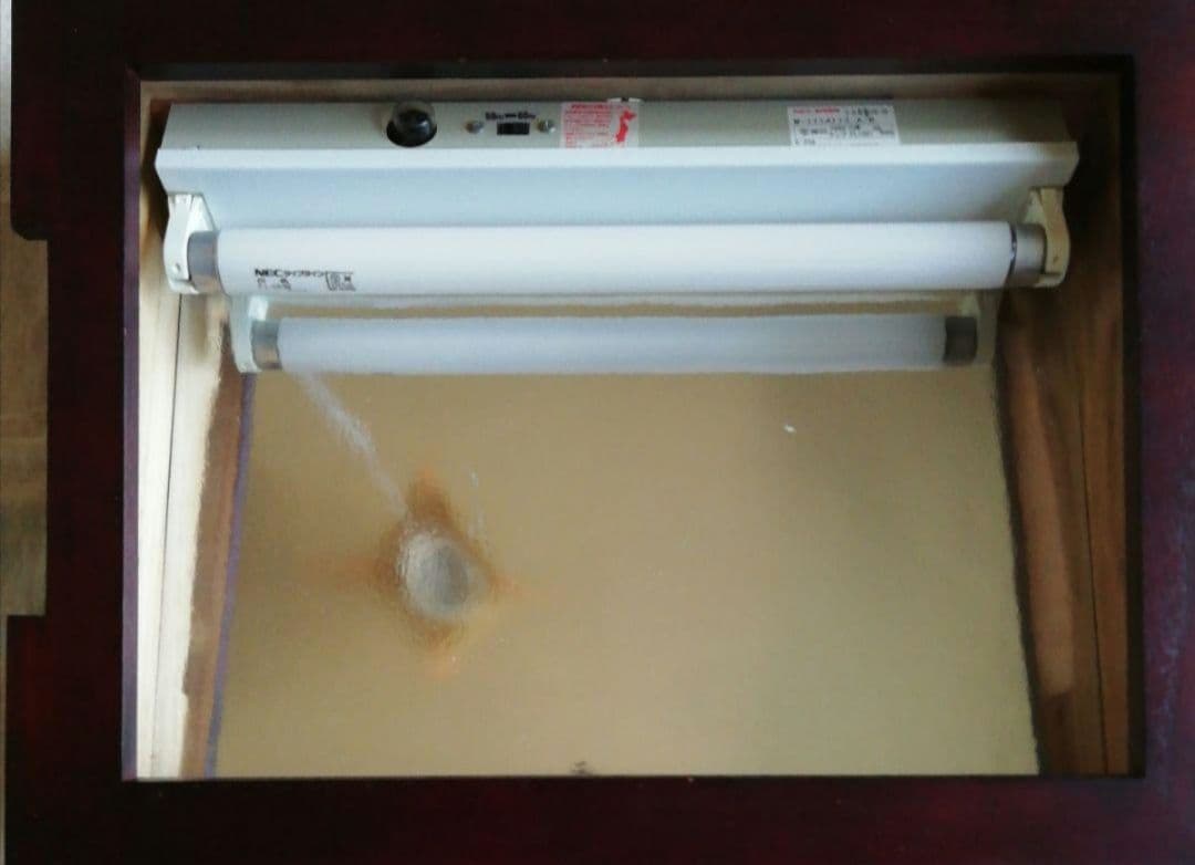 トレース台　縦約34.5cm　横約44.5cm　高さ約10cm