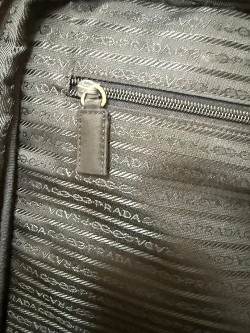 【正規品】プラダ PRADA キャリーケース 黒