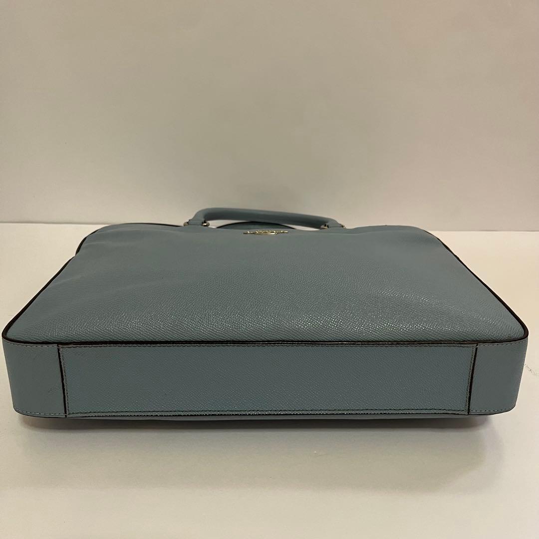 日本未発売✨美品✨コーチ　ブリーフケース　ビジネスバッグ　2way A4可