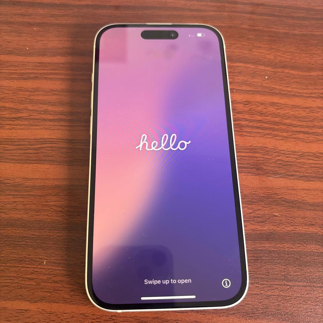 Apple iPhone 15 本体　イエロー　美品