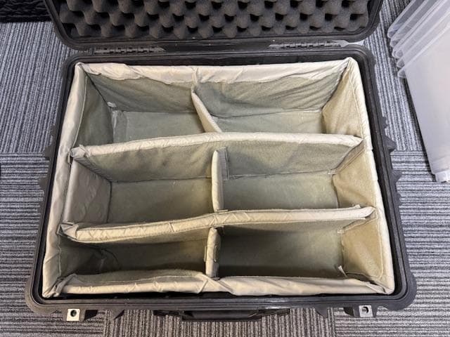 PELICAN 1610 CASE ハードケース