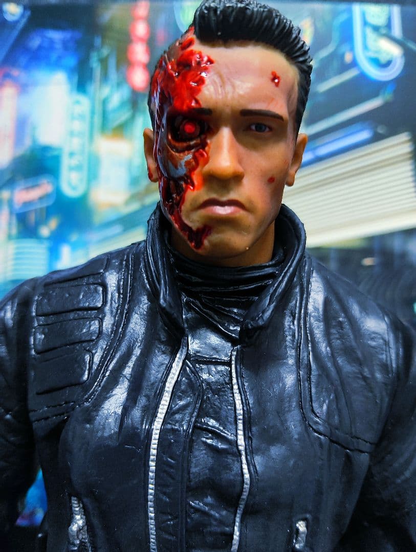 Terminator•Genisys1/6[T−800BATTLEDamage]