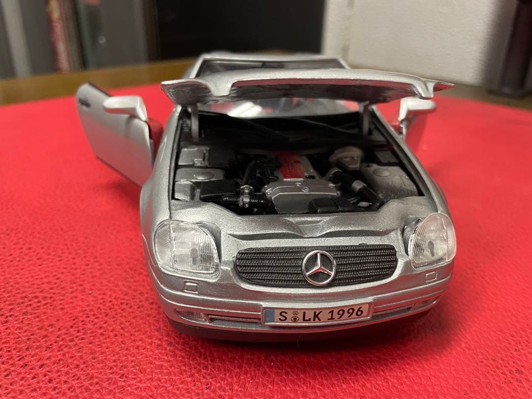 メルセデスベンツ　　SLK230   1996  赤シート