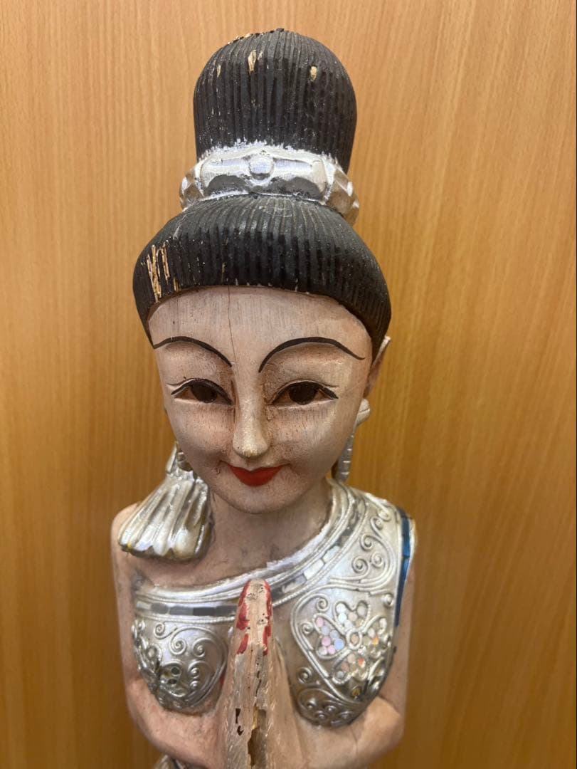 タイ 木彫り 民族衣装の女性像 置物 サワディー人形　2体セット