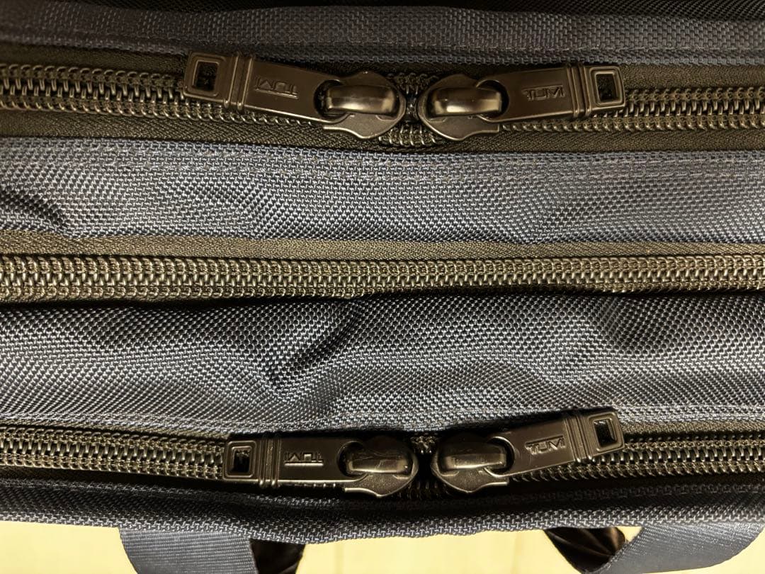 TUMI ALPHA SHIPS別注 ブリーフケース　26141NVSE