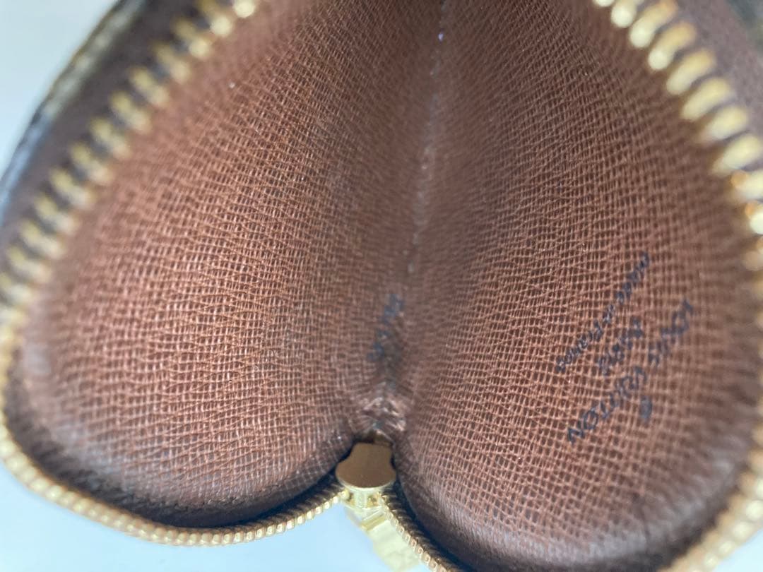 Louis Vuitton ルイヴィトン モノグラム ケース