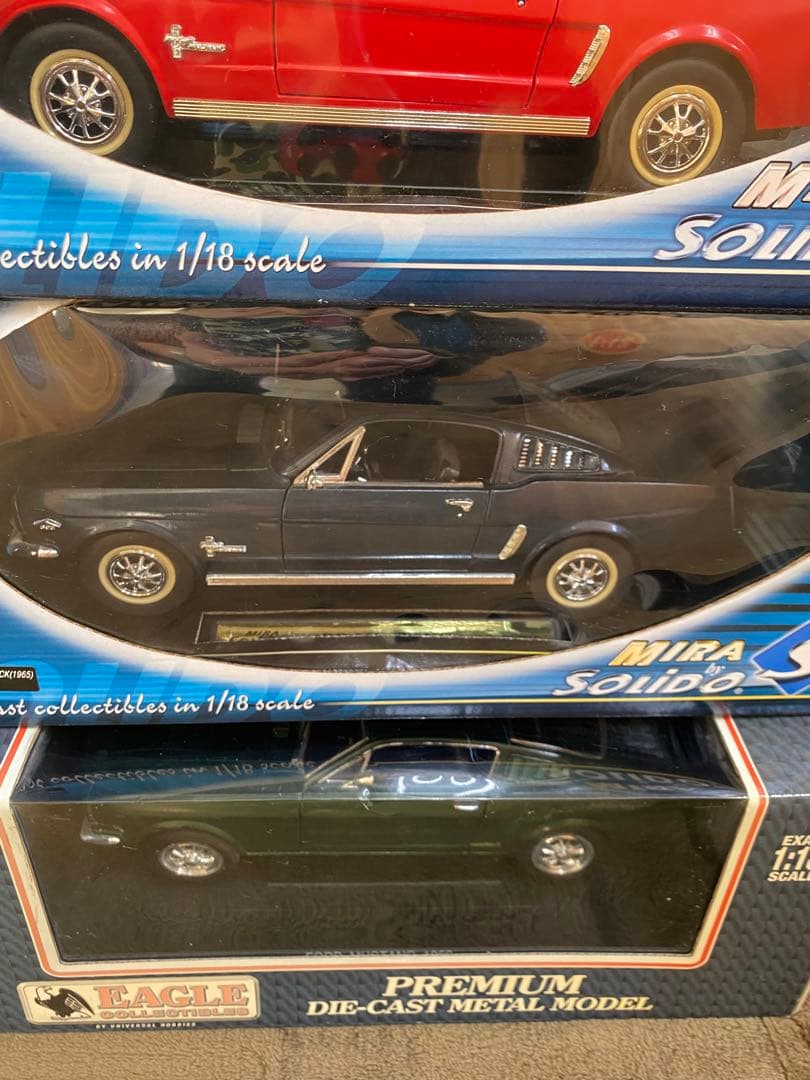 MIRA SOLIDO ＆EAGLEマスタング1/18 3台セット