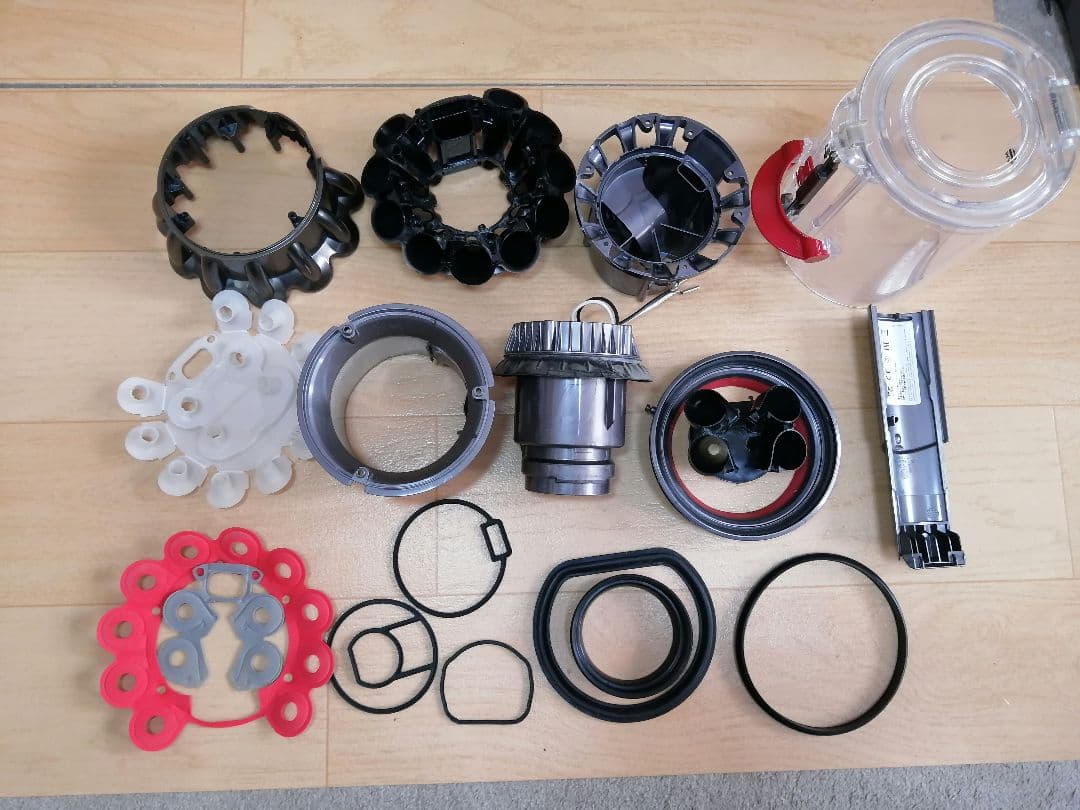 ダイソン V11 SV14本体 強化トリガー交換 分解清掃済みバッテリー57分