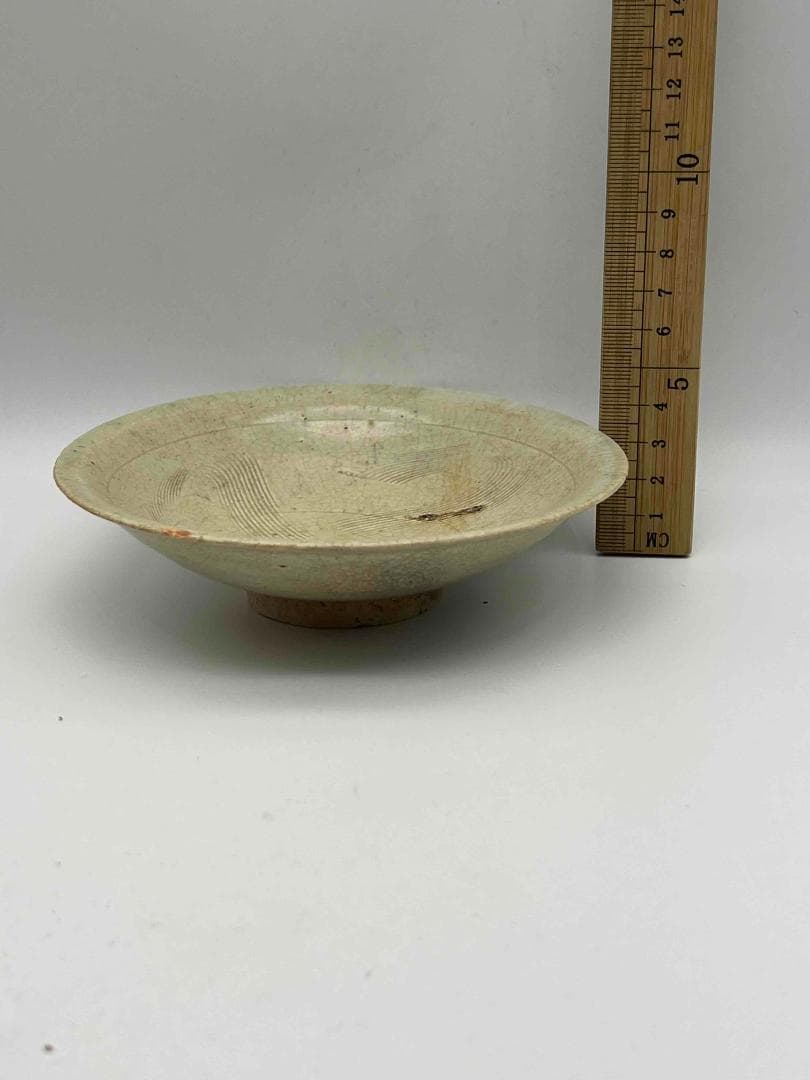 宋時代　青磁茶碗　茶盞 影青　景徳鎮　唐物　古賞物　時代物 茶盞(E-51)