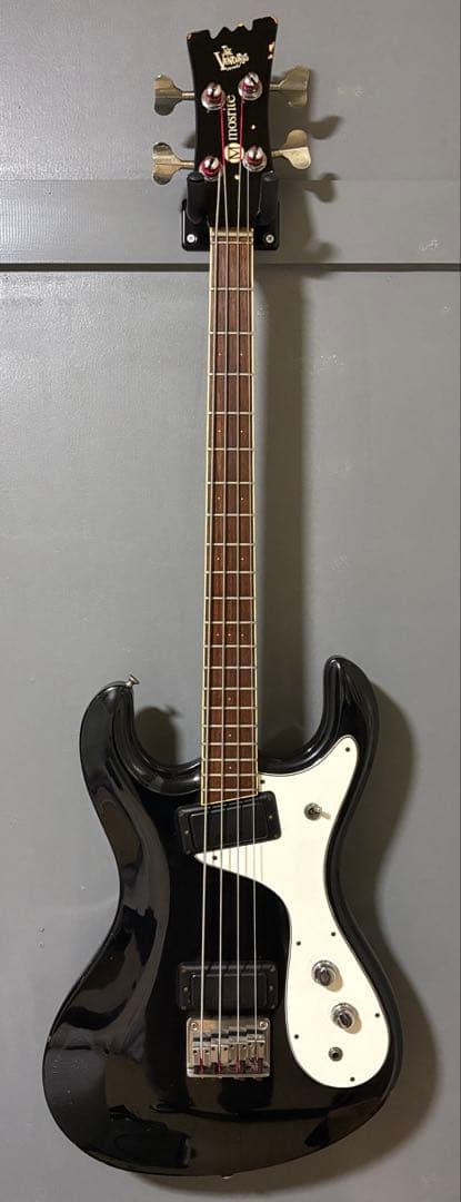 モズライト　ベース