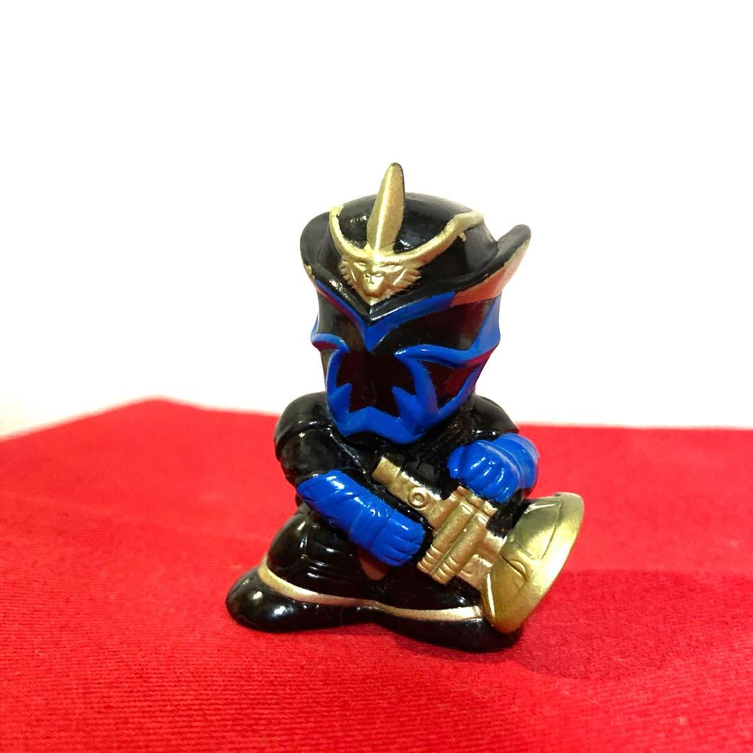 仮面ライダー威吹鬼 仮面ライダー響鬼 フィギュア 当時物 SHF 真骨彫 希少