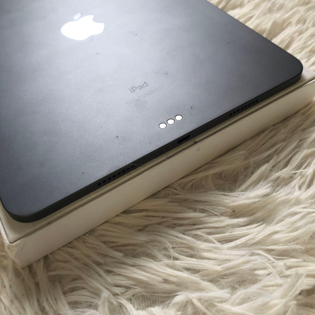 【完動品】iPad Pro 11 第3世代 128GB 【すぐ発送】