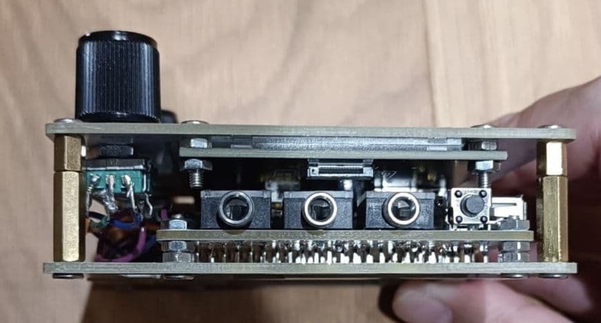 MicroDexed Touch　音源モジュールシンセサイザー