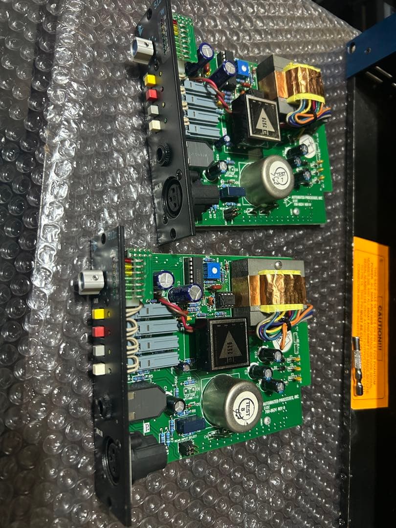 API 512c マイクプリアンプ 【2010年製ペア】 10760・10766