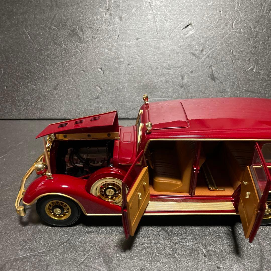 サンスター 1/18 キャデラック　DELUXE TUDOR