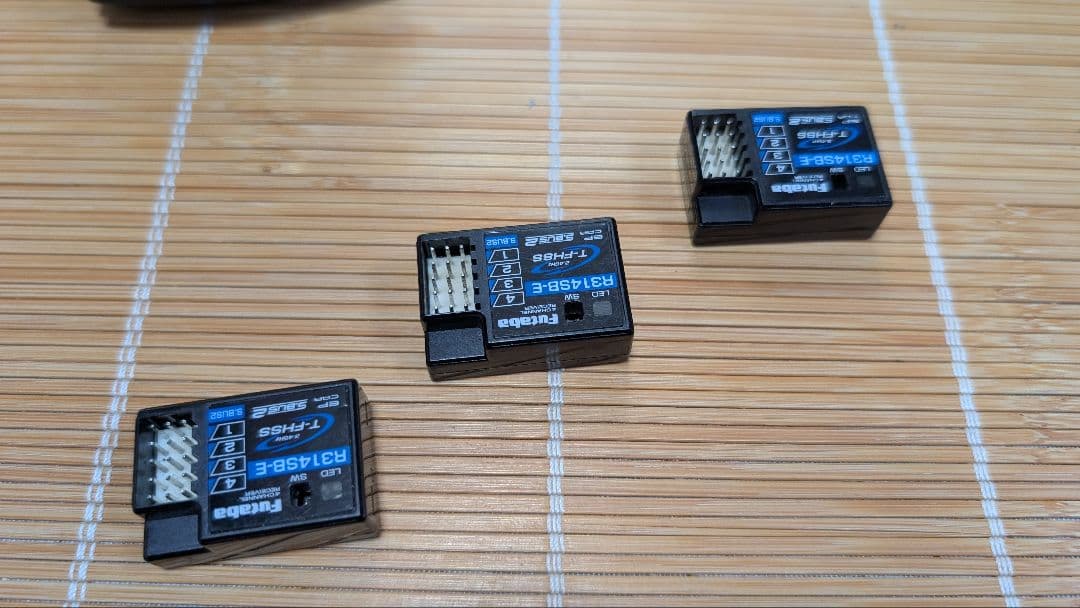 Futaba 4PM R314SB-E トリプルセット