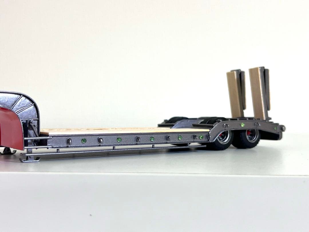 1/50 8輪低床 トレーラー 建機 重機 デコトラ