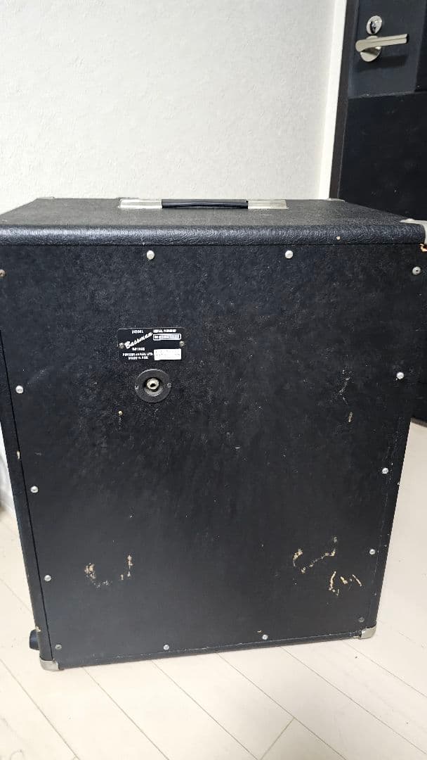 【動作確認済】Fender スピーカーキャビネット B210CE ベース