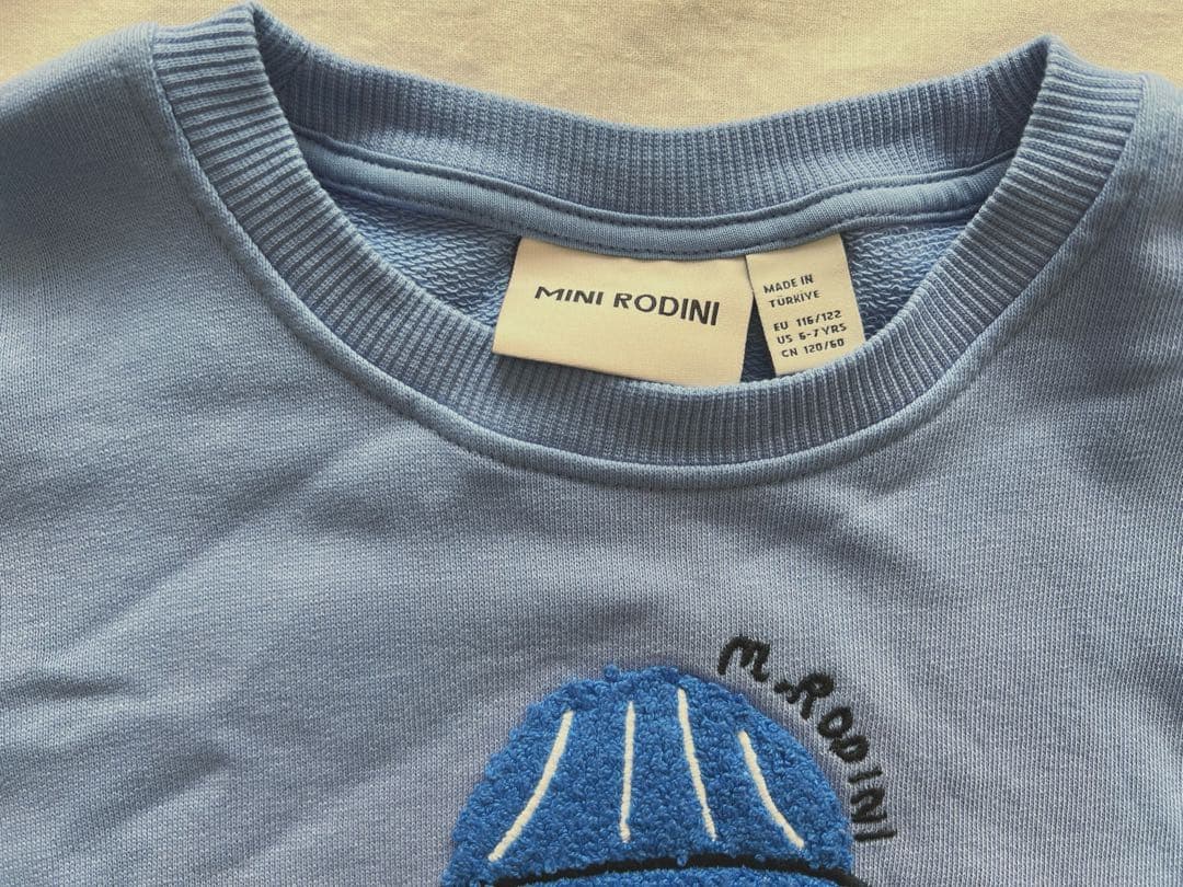 う*。様 MINI RODINI 犬イラスト トレーナー　5-7y