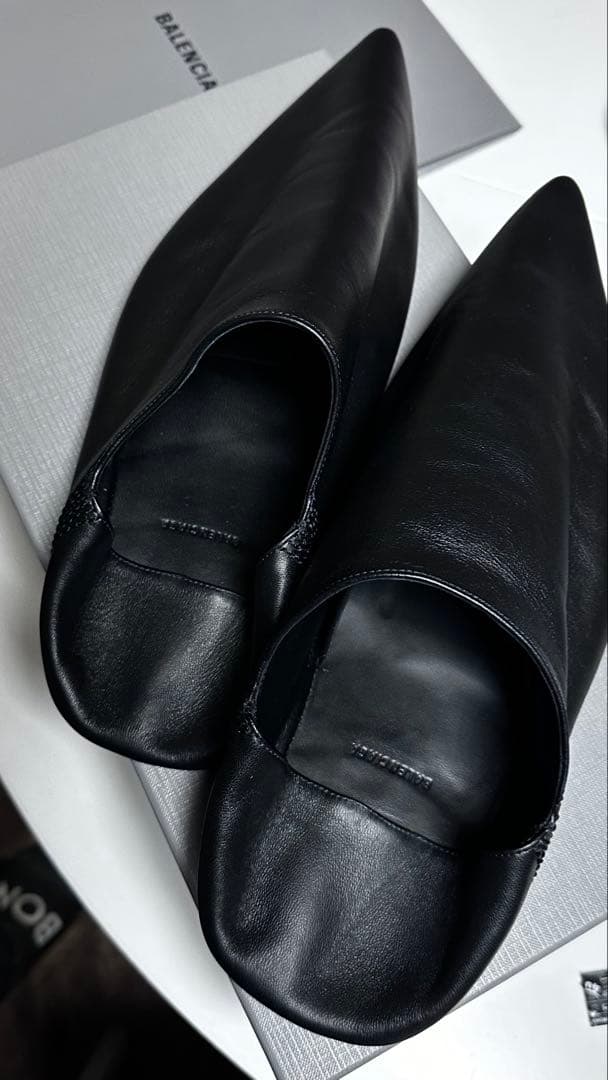 t*s様 レザー ポインテッドトゥ スリッポン 黒