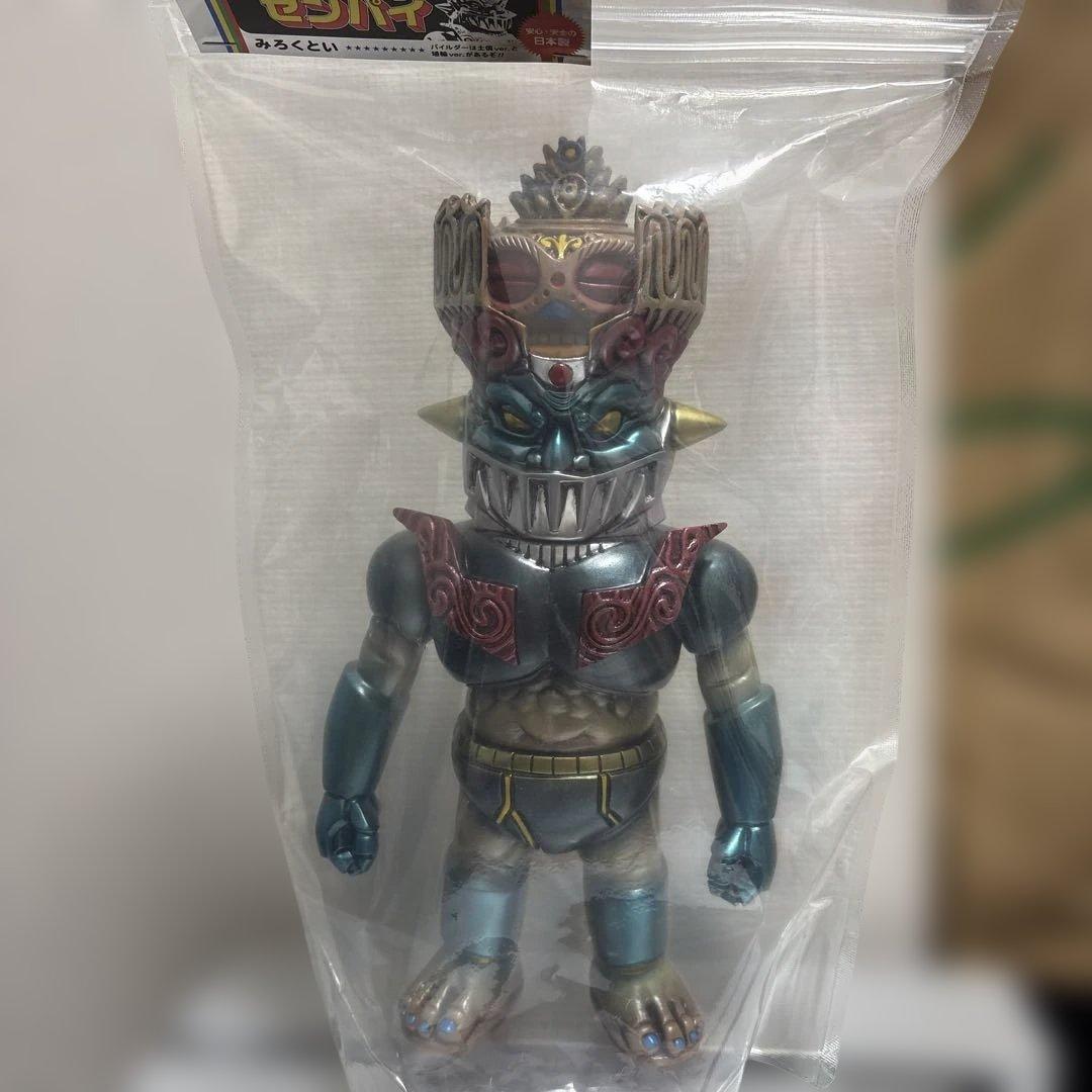 【限定9体】マジンガーセンパイ ドグーパイルダー特別彩色版 ケンエレファント