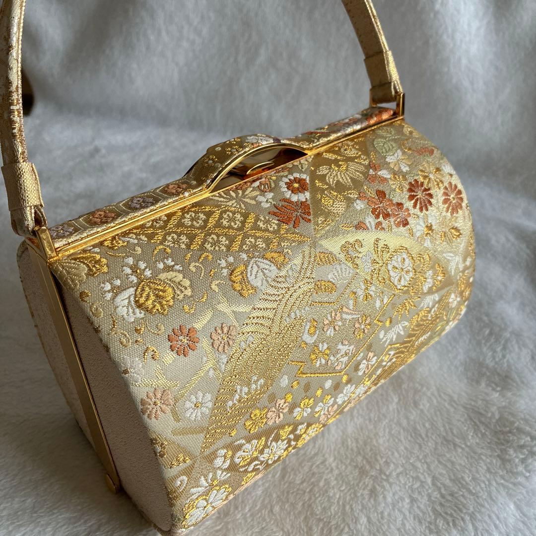 美品　和装バック　織柄豪華な格式あるバック　若い方向け　成人式　振袖　晴れの日