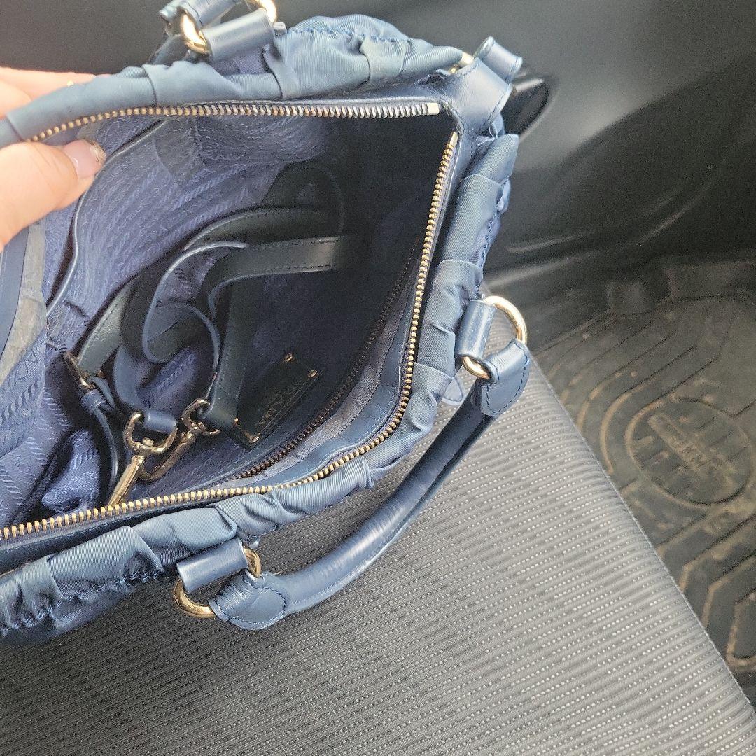 PRADA ネイビー ショルダーバッグ ギャザー入り