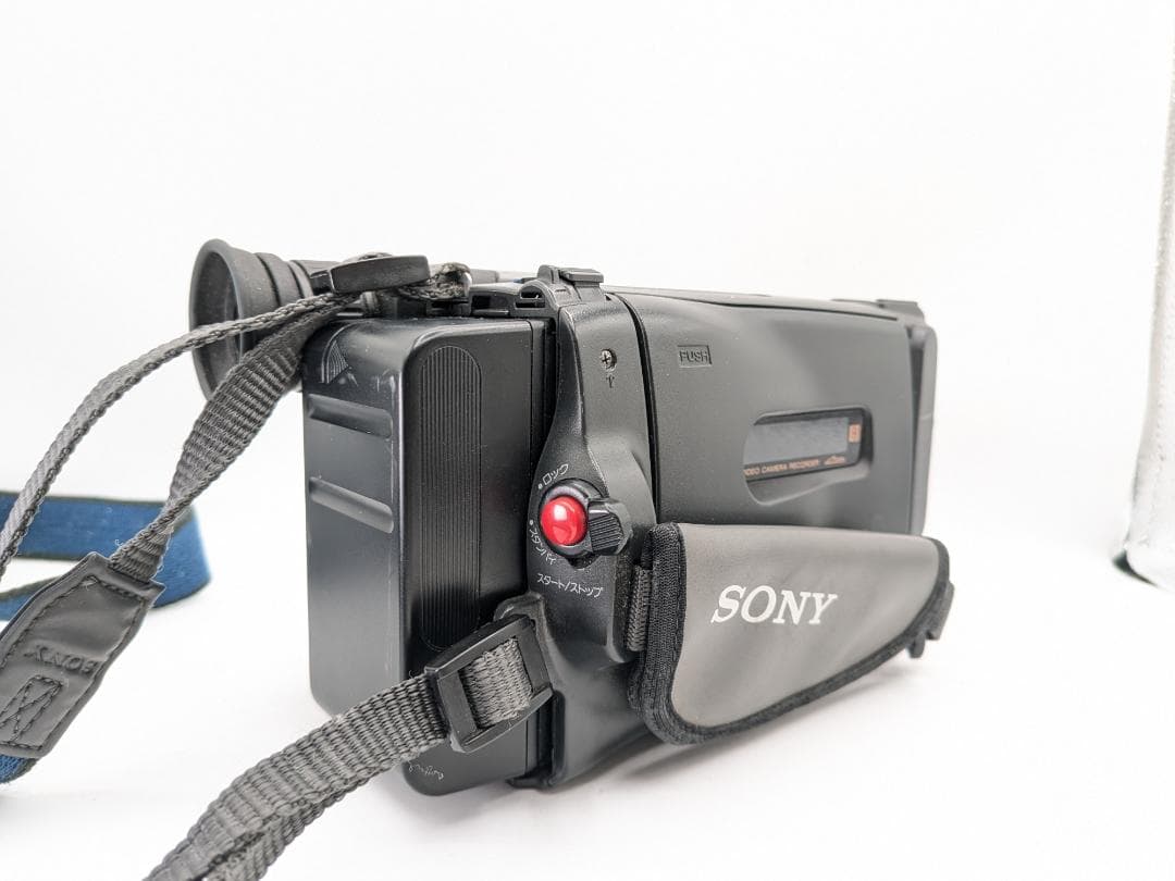 【 Hi8の再生・ダビングに最適】Sony ビデオカメラ CCD-TRV20
