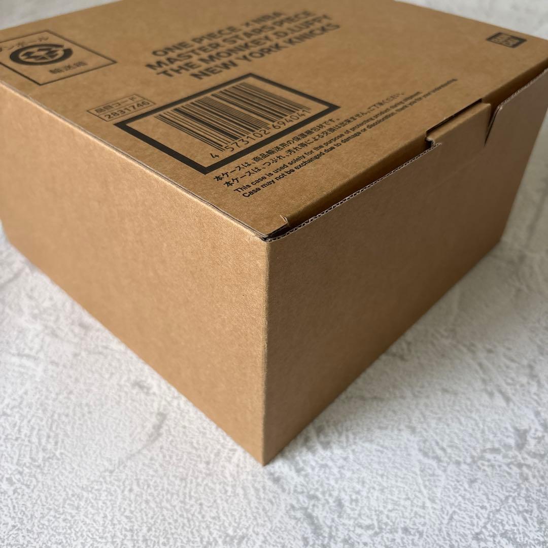 未使用未開封：ワンピース フィギュア NBA ニックス ルフィ ベースショップ