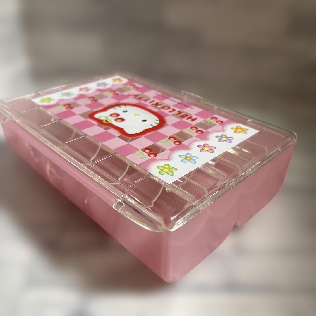 １９９８年　ハローキティ アクセサリーケース　仕切り付き