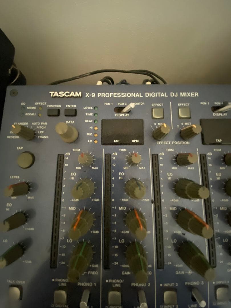 Technics SL-1200MK5 & TASCAM X-9 セット
