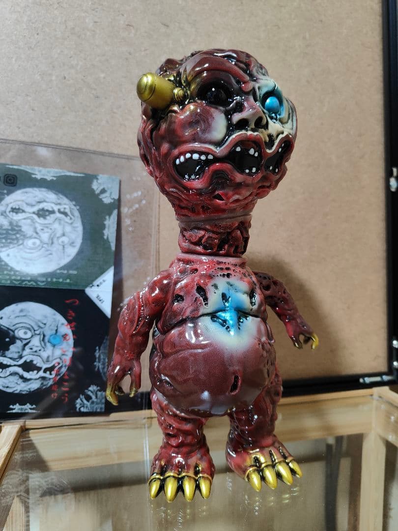 ☆1日限定お値下げ☆　KUSATTA999　月世界旅行