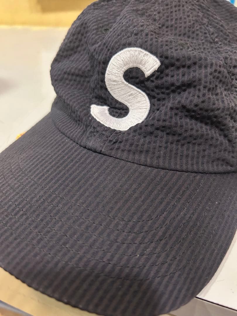 シアサッカー　シュプリーム　SUPREME 黒 キャップ Sロゴ　イタリア製